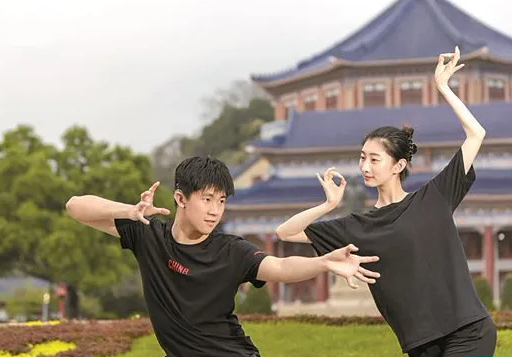 640.webp (3).png